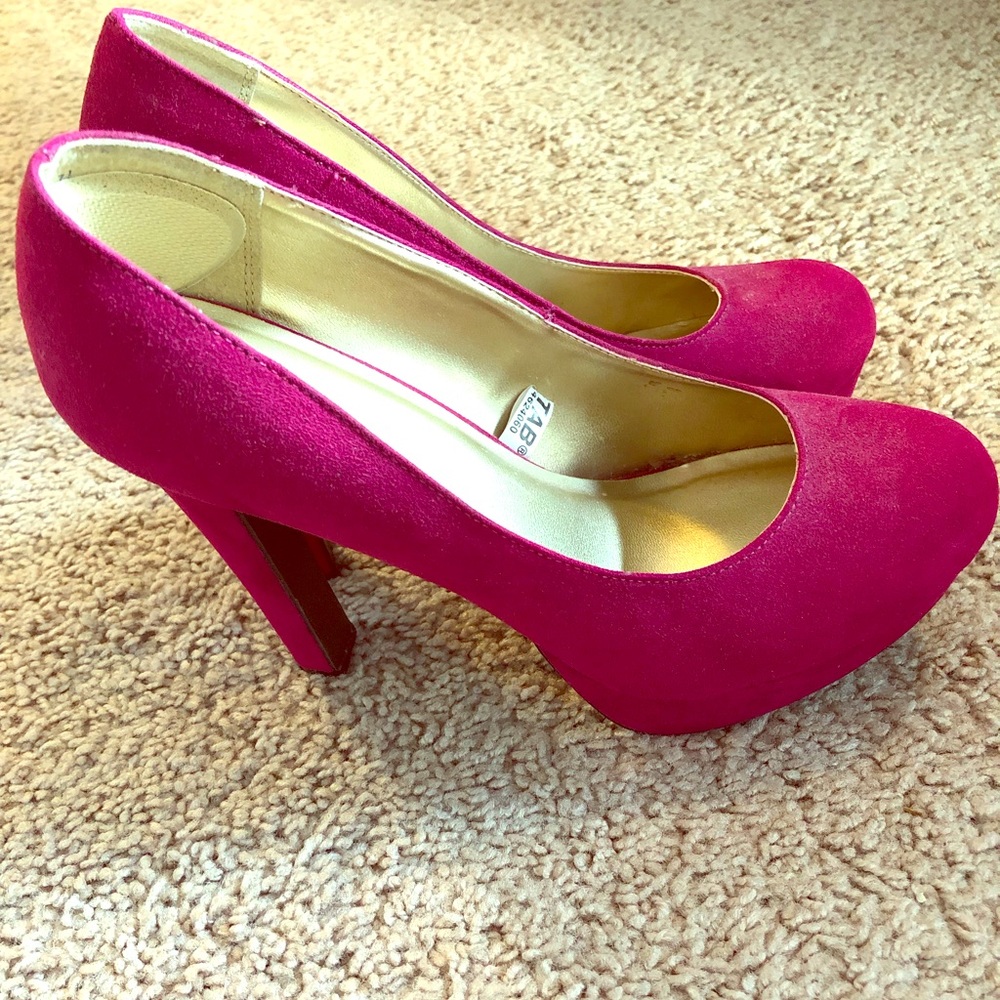 moschino shoes high heels